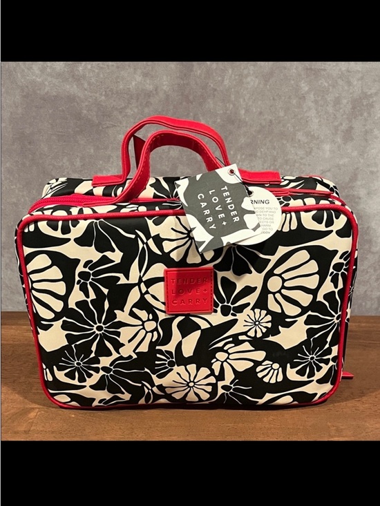 Tender Love + Carry Handbags - Tender Love & Carry Floral Cosmetic Train Case - Black & Cream with Pink Trim